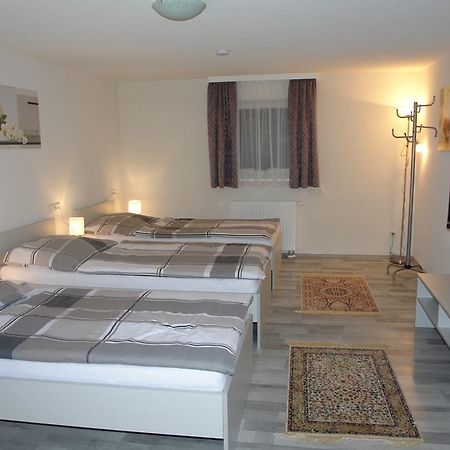 Gaestehaus Daniela Schwanenstadt Екстер'єр фото