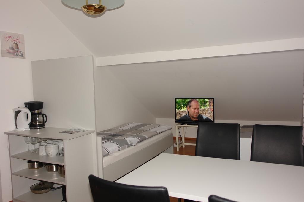Gaestehaus Daniela Schwanenstadt Екстер'єр фото